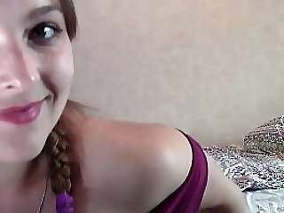 free video gallery fat-white-girl-tries-her-luck-camming-white-chubby