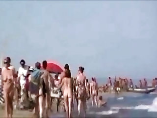 free video gallery nudist-beach-porn-video-beach-nudist