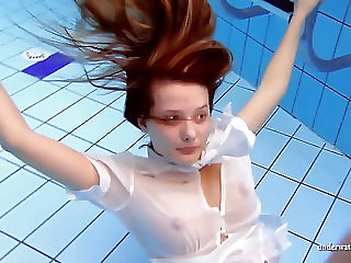 free video gallery underwater-swimming-pool-babe-zuzanna-hd-porn-video